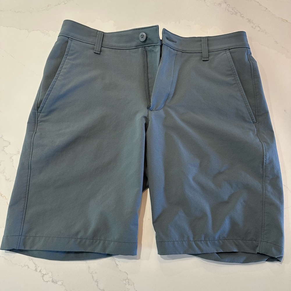 Under Armor Men's Blue Gold Shorts